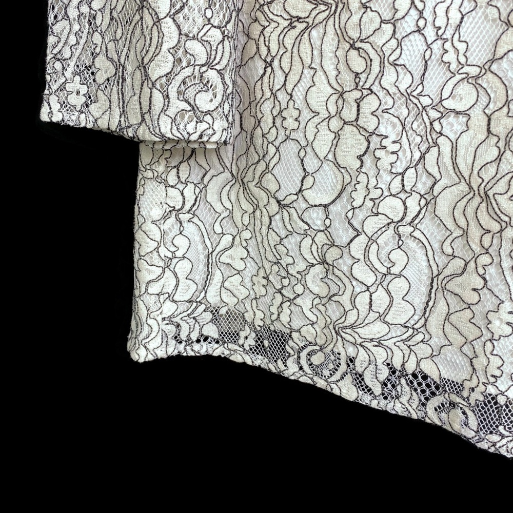 NWOT WAYF Cream Lace Dress with Detailed Black Outline Trim Fully Lined Small - Picture 8 of 8